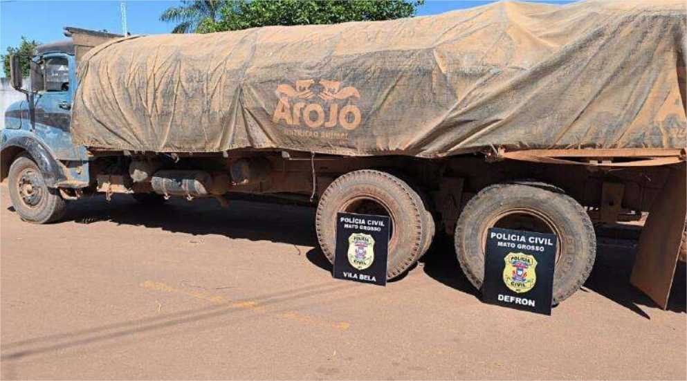 Três homens são presos por transporte ilegal de madeira e tráfico de drogas