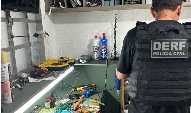 Operação da Polícia Civil mira associação criminosa responsável por adulterar e fraudar medidores de energia