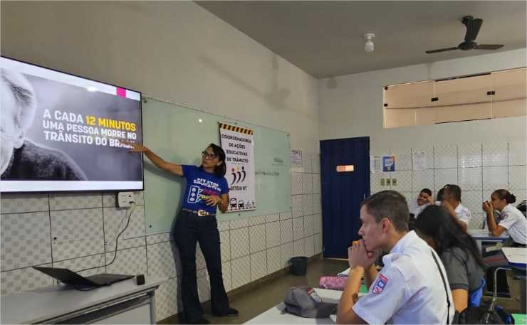 Detran-MT promove semana do projeto “No Trânsito, fica esperto!” em Cáceres