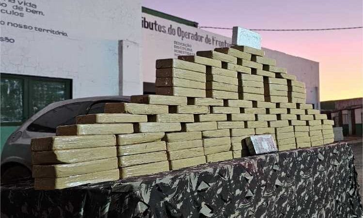 Força-tarefa apreende 102 tabletes de entorpecentes e causa prejuízo de R$ 1,9 milhão ao crime organizado