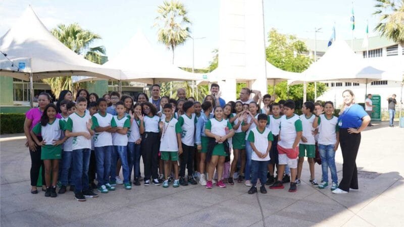 Estudantes da EMEB Dr. Fábio Firmino Leite visitaram a Câmara Municipal de Cuiabá
