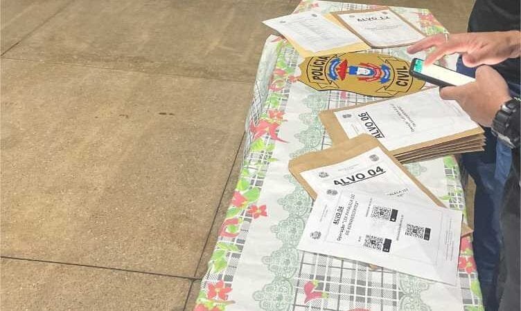 Polícia Civil cumpre 20 mandados contra organização criminosa em três cidades do norte de MT