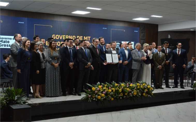 Novos fiscais de tributos empossados pelo Governo de MT irão reforçar fiscalização tributária