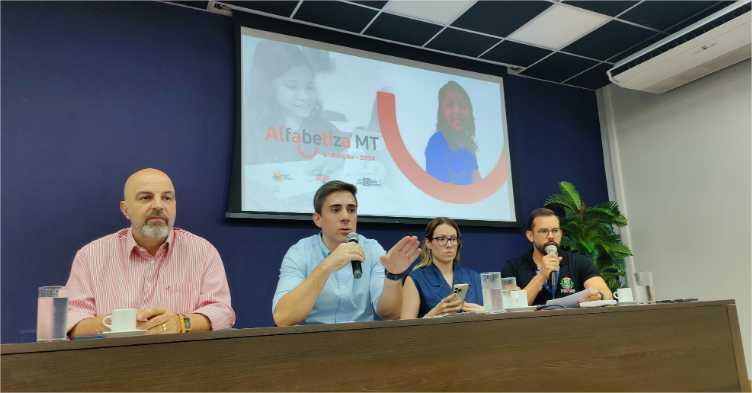 Seduc divulga lista das 100 escolas que serão premiadas por avanço nos índices de alfabetização