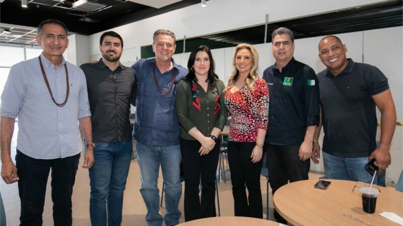 Durante encontro na capital, prefeito Emanuel Pinheiro apresenta a três ministros demandas da infraestrutura, assistência social e habitação