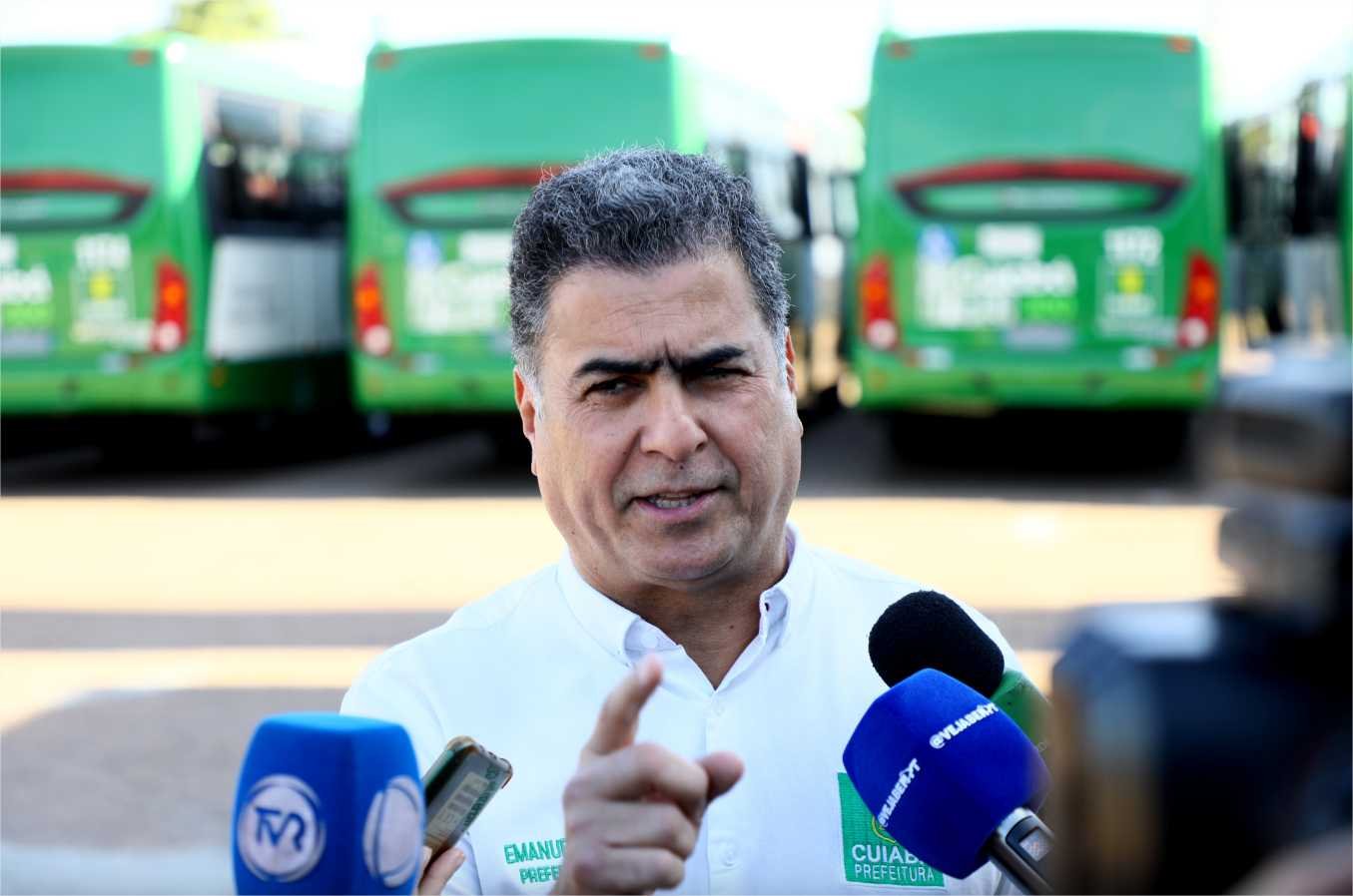 Emanuel Pinheiro entrega mais 15 ônibus com ar-condicionado para Cuiabá nesta quinta-feira (27)