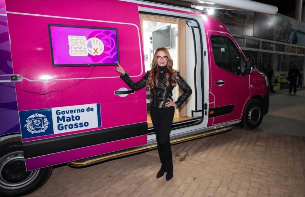 Primeira-dama de MT participa da assinatura do termo de adesão de Nova Mutum ao SER Família Mulher