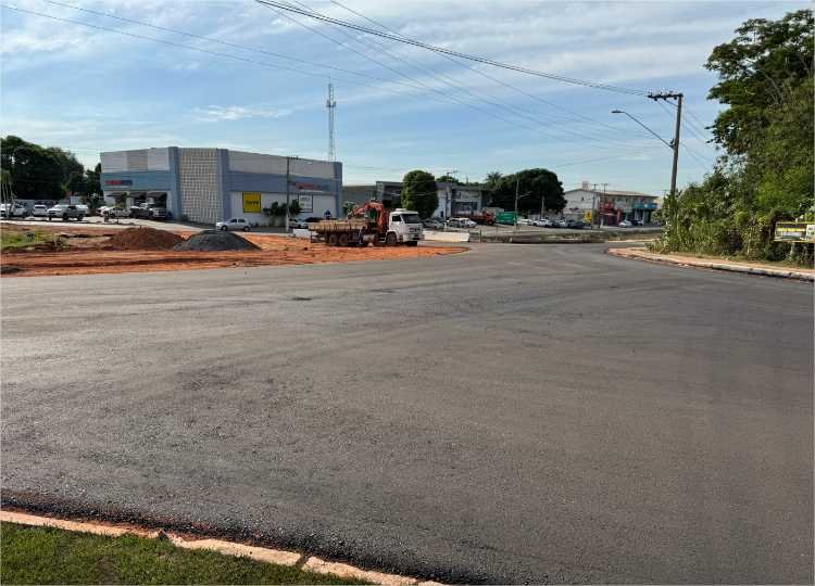 Obras de revitalização da Avenida 8 de Abril estão com 87,5% de execução