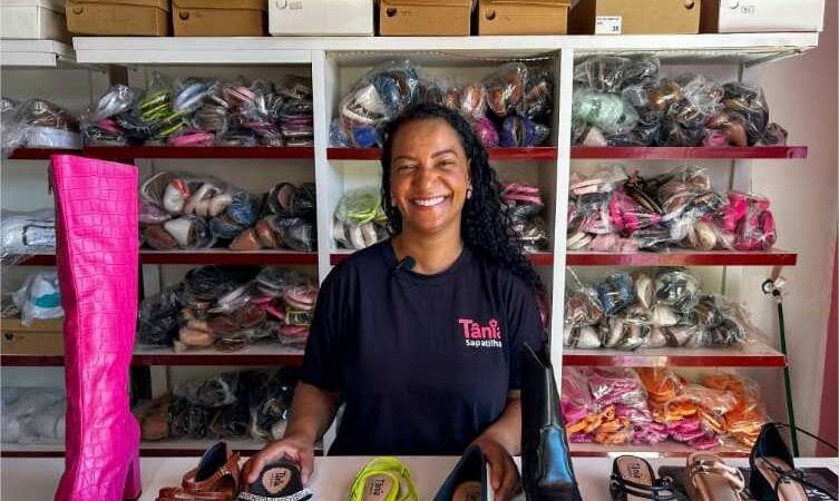 Empreendedora cria marca de sapatilhas, aprimora negócio com apoio da Desenvolve MT e vende até para o exterior