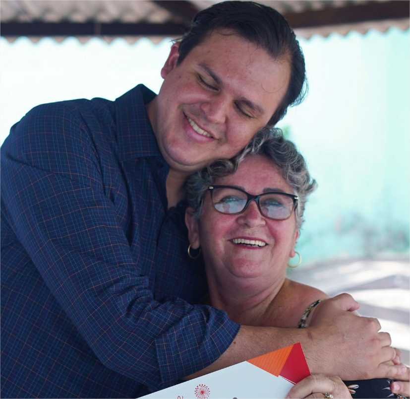 Thiago Silva mantém liderança em nova pesquisa para Prefeitura