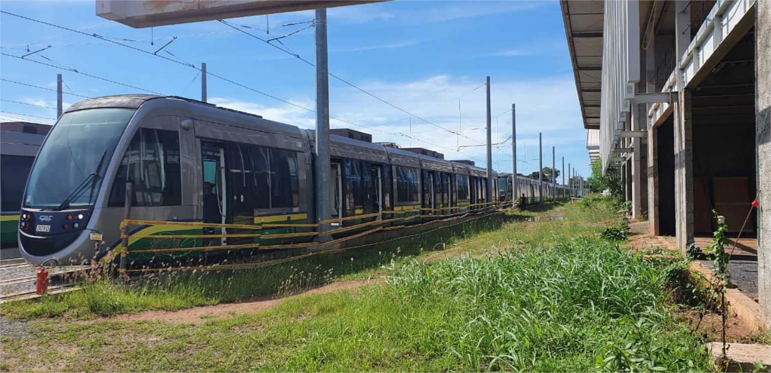 Emanuel Pinheiro lamenta venda de vagões do VLT à gestão da Bahia e questiona “por que o modal não ‘serve’ para a capital?”