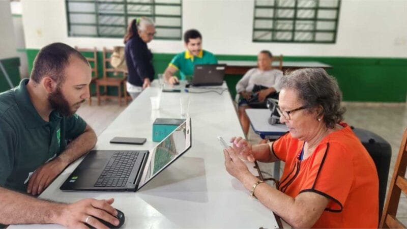 Idosos cadastrados no CCI Padre Firmo participaram de palestra sobre isenção do pagamento do IPTU