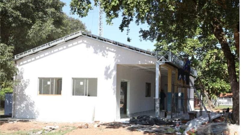 Prefeito Emanuel Pinheiro vistoria obras da saúde que serão entregues no início de julho