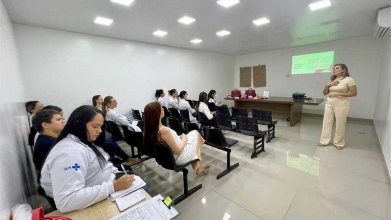 Hospital Regional de Sinop realiza qualificação sobre aleitamento materno para trabalhadoras