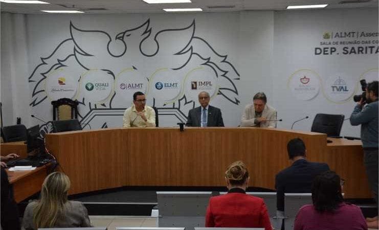 Governo de MT destinará no mínimo 15% da receita corrente líquida para investimentos em 2025