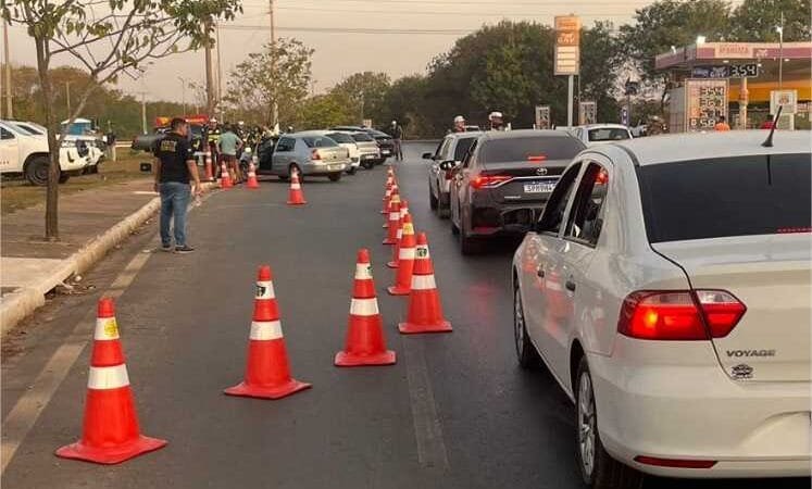 Operação Lei Seca resulta em três prisões e 82 multas em Várzea Grande