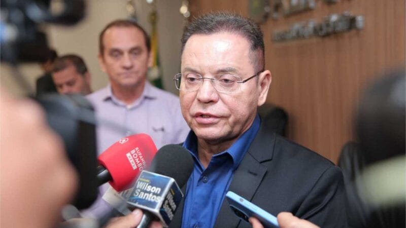 Botelho começa debate de plano de governo nesta semana com representantes da Educação