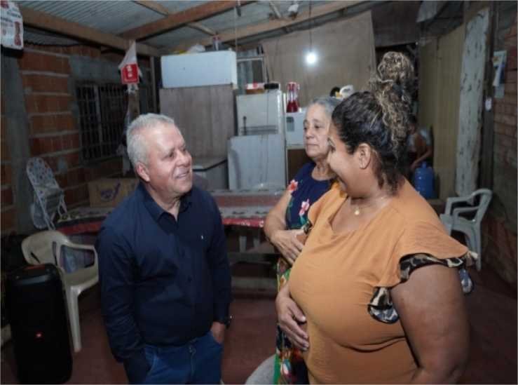 Presidente Chico 2000 garante acesso à água e energia aos moradores do Residencial Vitória