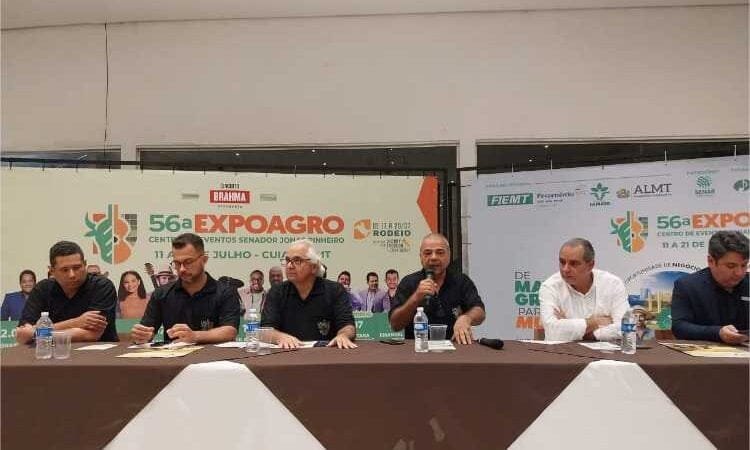 Governo apoia realização de feira que espera movimentar 300 mil pessoas em 11 dias