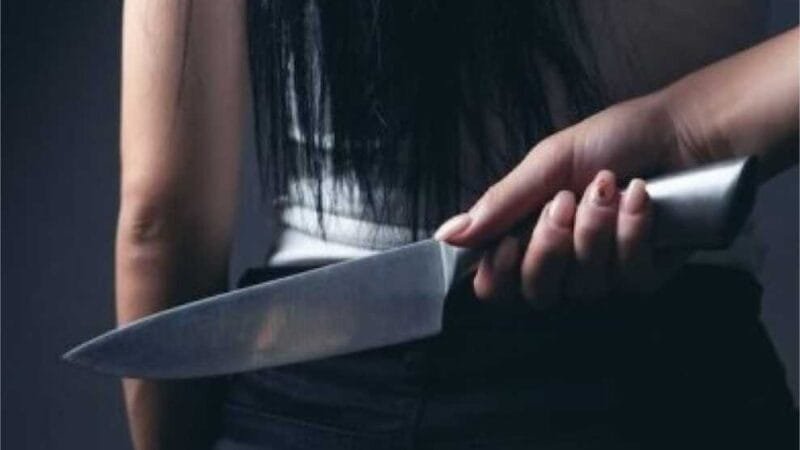 ‘Apaixonada’ invade local de trabalho da ex e ameaça se matar por não aceitar término