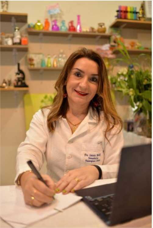 A importância do farmacêutico no consultório de fitoterapia público e privado