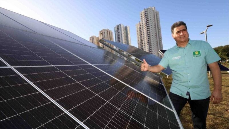 Panorama fotovoltaico mostra Cuiabá em 2º lugar entre cidades com mais potência de energia solar instalada no Brasil