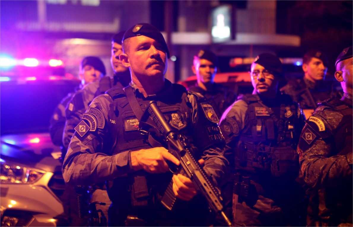 Polícia Militar prende sete pessoas em flagrante em primeira noite de operação em Rondonópolis