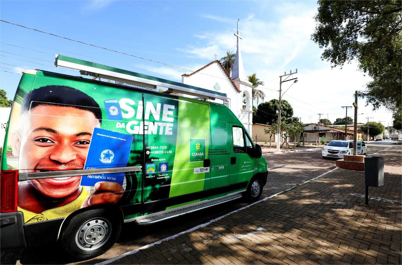 Comunidade do bairro Altos da Serra e região receberá van do programa Sine da Gente; serviço oferece oportunidades de empregos e orientações para seguro-desemprego