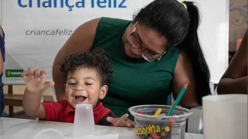 Assistência Social inicia nova etapa de visitas e palestras para adesão ao Programa Criança Feliz nas Unidades de CRAS