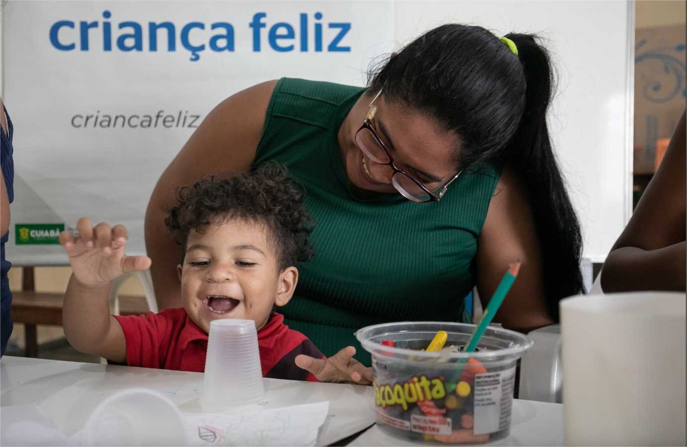 Assistência Social inicia nova etapa de visitas e palestras para adesão ao Programa Criança Feliz nas Unidades de CRAS