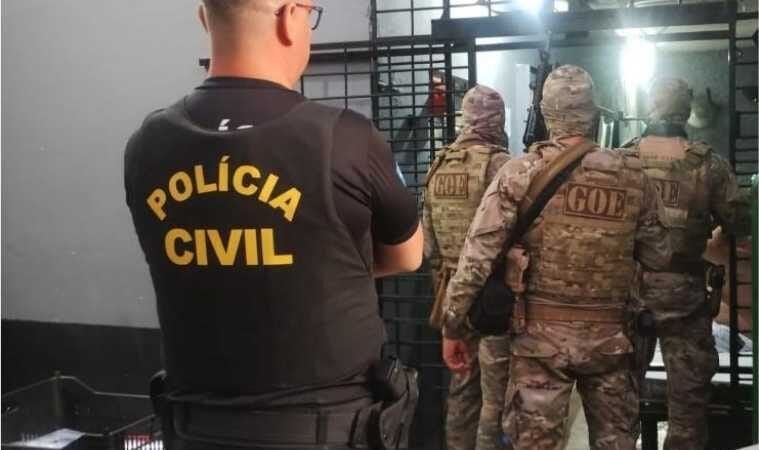 Polícia Civil indicia 19 pessoas em esquema de lavagem de dinheiro do tráfico liderado por criminoso de dentro da cadeia