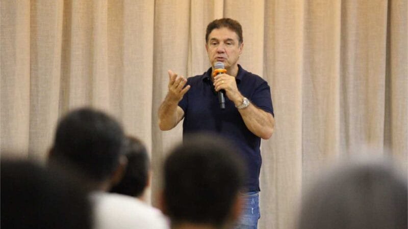 Com foco na apresentação de propostas, Kennedy tem a menor rejeição em pesquisa