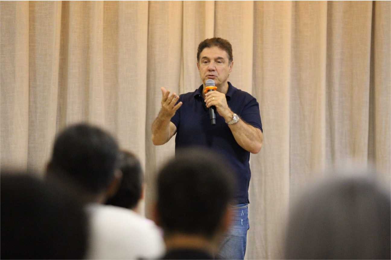 Com foco na apresentação de propostas, Kennedy tem a menor rejeição em pesquisa