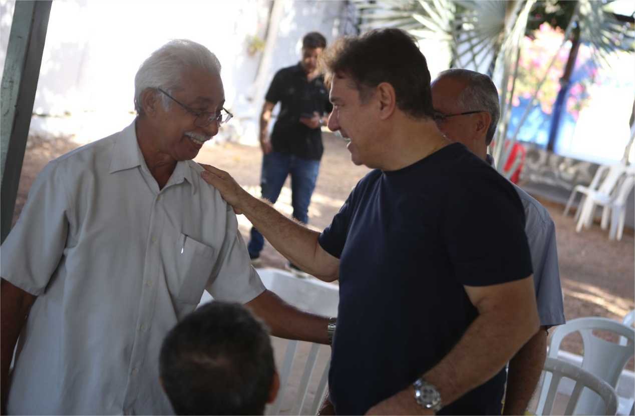 Líderes comunitários de Cuiabá pedem a Kennedy políticas públicas para idosos