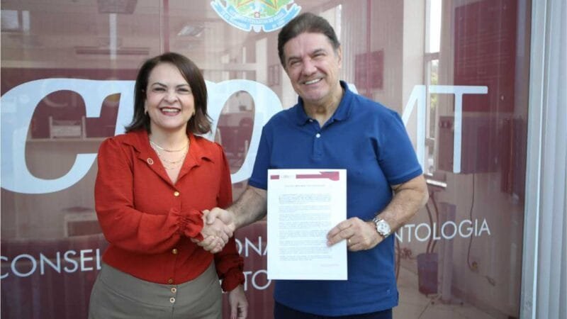 Kennedy assina Carta de Compromisso pela Odontologia e garante manter avanços na saúde bucal de Cuiabá