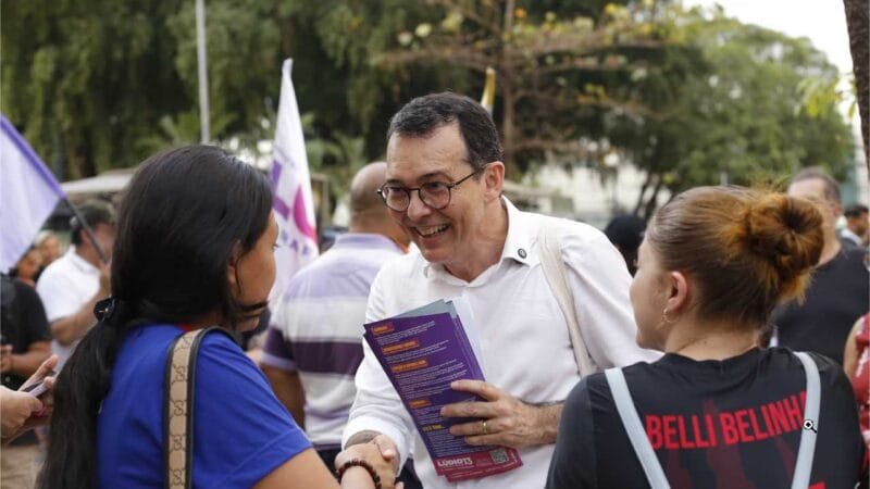 Em primeiro ato nas ruas, Lúdio recebe apoio de trabalhadores e ouve demandas para o Centro e pela melhoria do transporte público