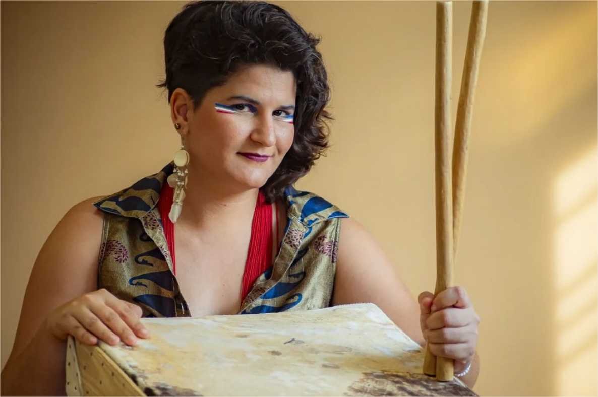 Estela Ceregatti faz show de encerramento da turnê nacional contemplada em edital da Secel nesta sexta-feira (30)