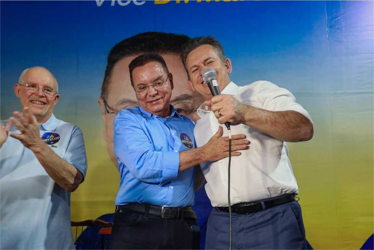 Mauro participa de primeiro dia de campanha de Botelho e inaugura comitê