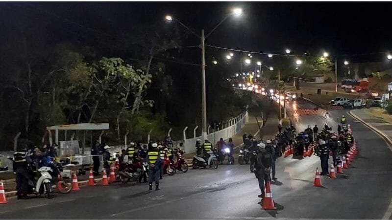 96 motociclistas são autuados e 55 motos removidas durante Operação Lei Seca
