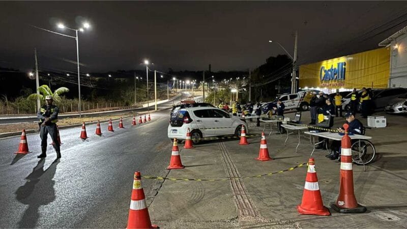 Fiscalização prende 11 motoristas embriagados na madrugada deste domingo (25)