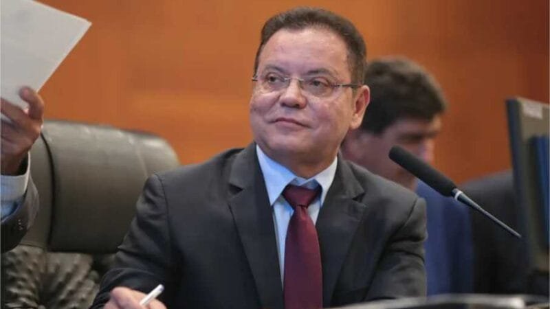 Botelho confirma afastamento da Assembleia em setembro para focar na campanha