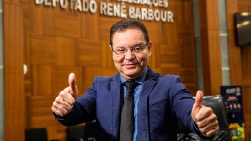 Botelho registra candidatura e declara patrimônio de R$ 3,3 milhões; vice na chapa possui R$ 1,6 milhão