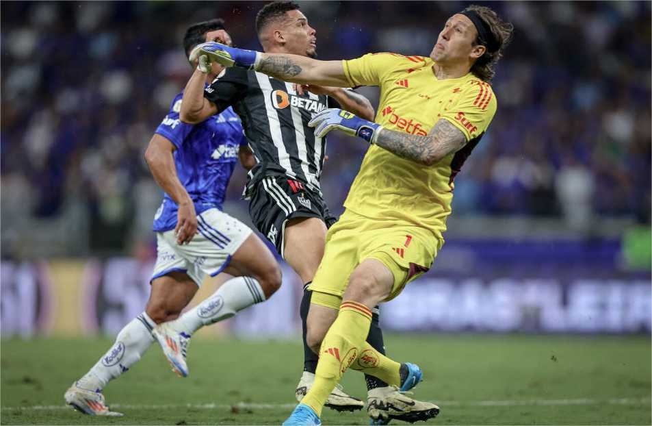Com recorde de público no Mineirão, Cruzeiro e Atlético ficam no empate