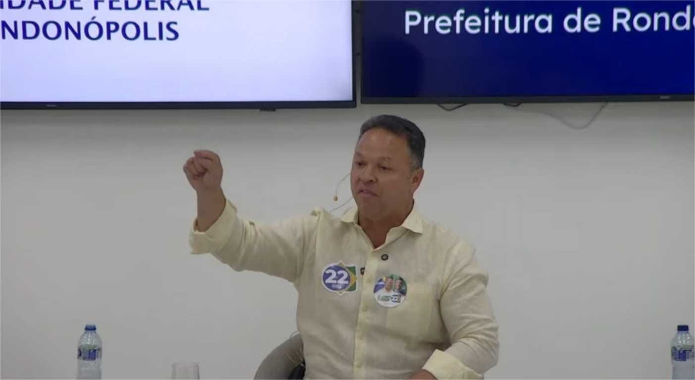 Cláudio Ferreira apela para a baixaria e ataca mãe de Thiago Silva