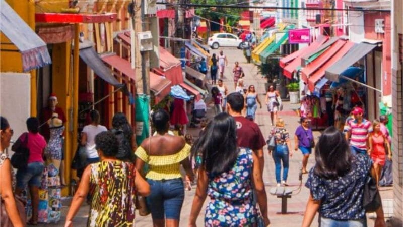 Governador sanciona lei que beneficia pequenos comerciantes em MT