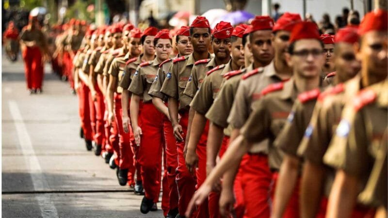 Escolas Estaduais Militares Dom Pedro II ofertam 712 vagas para o ano letivo de 2025