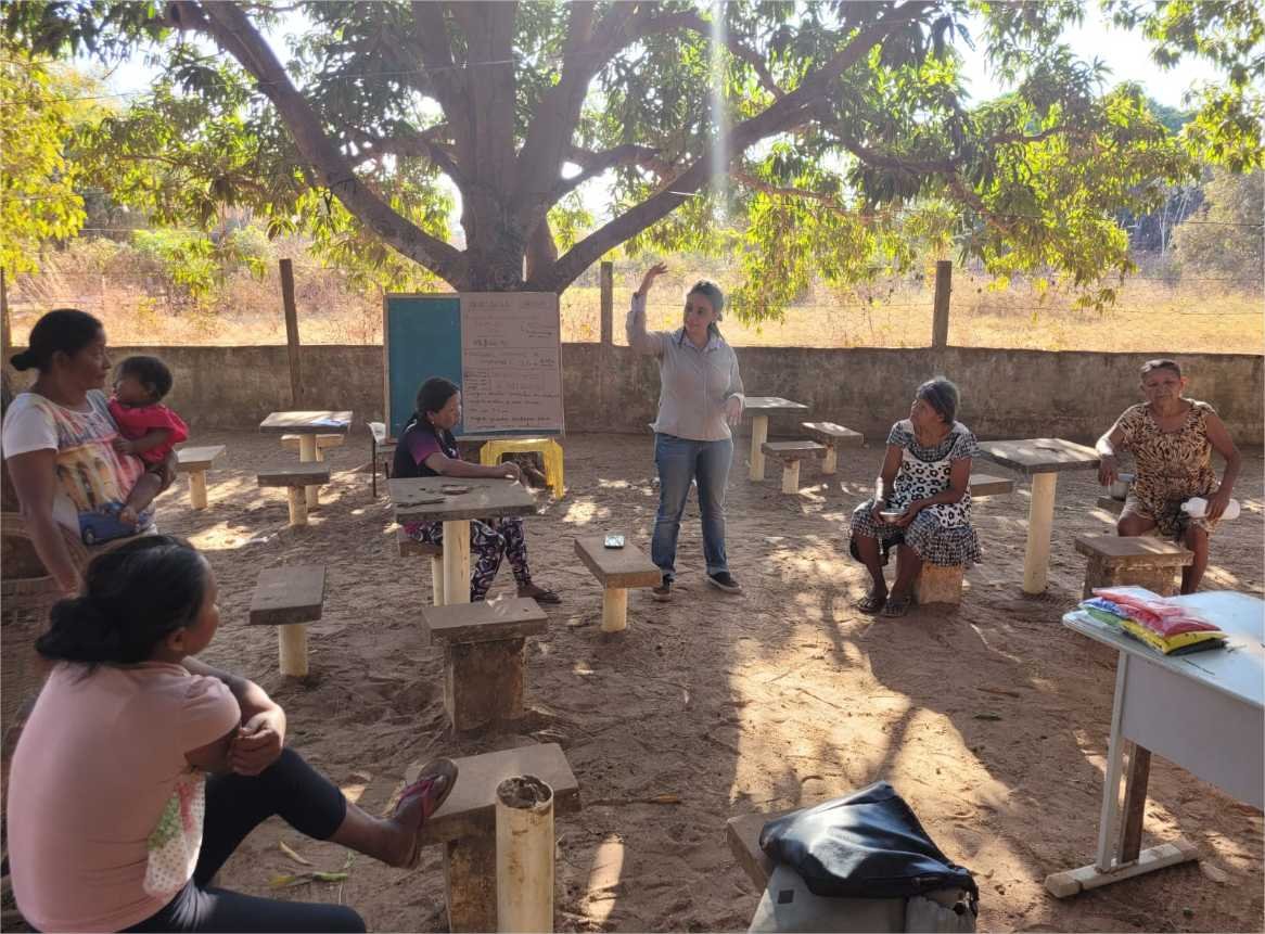 Mesmo com volta às aulas, crianças indígenas Warao continuam sem escola
