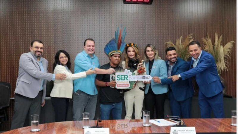 Governo de MT atende pedido da madrinha dos povos indígenas e entrega veículos para auxiliar agricultura familiar em aldeias