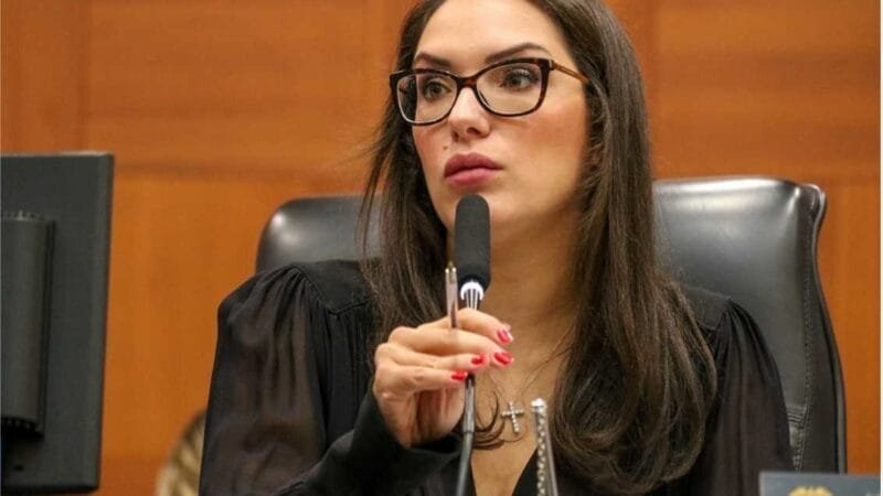 Janaina prevê até 10 novos nomes na ALMT