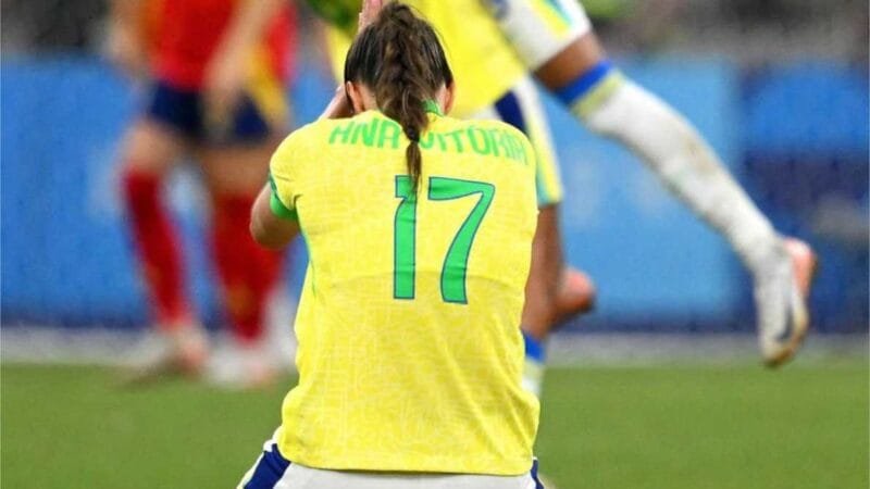 Jogadora de MT garante medalha de prata e receberá prêmio de R$ 130 mil do Governo do Estado